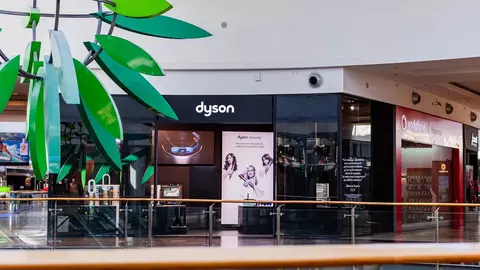 Dyson aduce spiritul sărbătorilor la Iași și București: O experiență dedicată tehnologiei și frumuseții