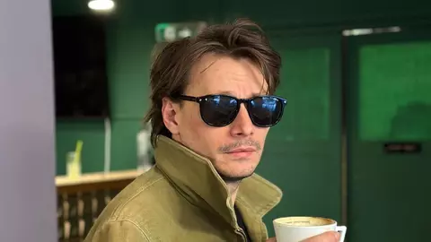 Gestul făcut de Marius Manole în prag de sărbători. Ce piesă vestimentară și-a donat, în scop caritabil. „Poartă amprenta acelui început”