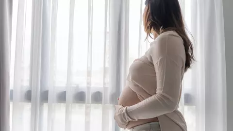 Suplimente naturale pentru gravide: De ce să incluzi propolisul în dieta ta