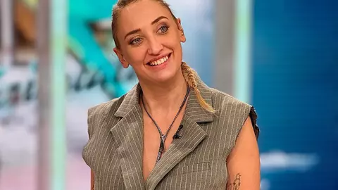 Reacții neașteptate după ce Ilona Brezoianu i-a luat locul Andreei Bălan la Te cunosc de undeva. „Nu este deloc inspirată alegerea”
