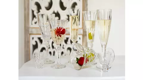 Pahare de cristal Bohemia: eleganță și rafinament pentru orice masă