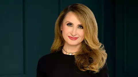 Sanja Miletic: "Cred ferm că ar trebui să privim feminitatea ca pe o forță, nu ca pe o limitare..."