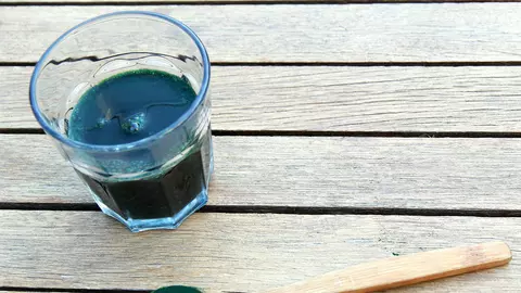 Spirulina - de ce este considerată un superaliment?
