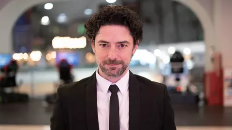 Dan Bordeianu are două fetițe minunate. Cum e actorul în rolul de tată: „Există și nu, dar și da acolo unde alți părinți spun nu”