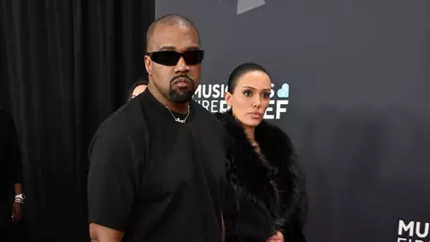 Cine e și cu ce se ocupă Bianca Censori, soția lui Kanye West. Ea i-a luat locul lui Kim Kardashian după divorțul lui de vedetă