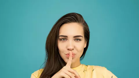 Top 5 zodii care fascinează prin frumusețea lor. Nu pot trece neobservate