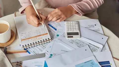 Cum să îți refaci echilibrul financiar după o perioadă dificilă
