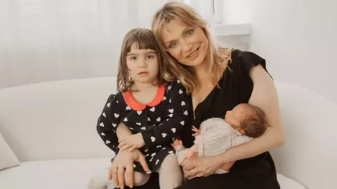 Cum și-a filmat Cristina Cioran cei doi copii. Ipostaza adorabilă în care i-a surprins pe micuți