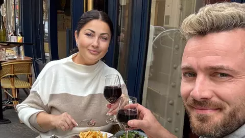 Câți bani câștigă Gabriela Cristea din postările pe Facebook. Tavi Clonda a dat-o de gol
