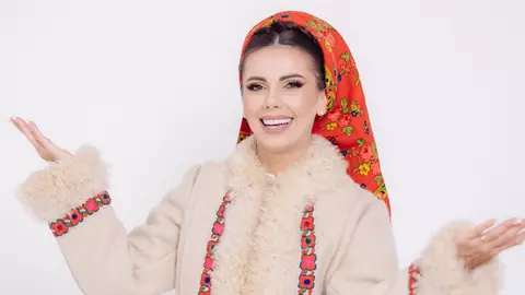 Imagini cu Georgiana Lobonț fără fațete. Cântăreața a avut probleme cu dantura și a mers în Turcia să rezolve