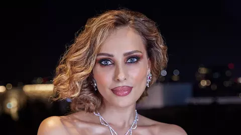 Iulia Vântur a plecat într-o vacanță inedită, departe de căldura din India. E însoțită de Salman Khan?