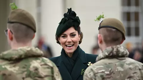 Kate Middleton a fost surprinsă cu o bere în mână. Prințesa de Wales s-a vindecat recent de cancer