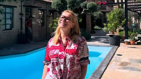 Andreea Esca, în Grecia, cu familia extinsă. Aris și Alexia și-au luat iubiții cu ei, în vacanța cu părinții