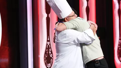 Surpriza de care a avut parte chef Orlando Zaharia la Chefi la cuțite. Cine a venit să îl viziteze. „A fost copilul meu de suflet cel bun”
