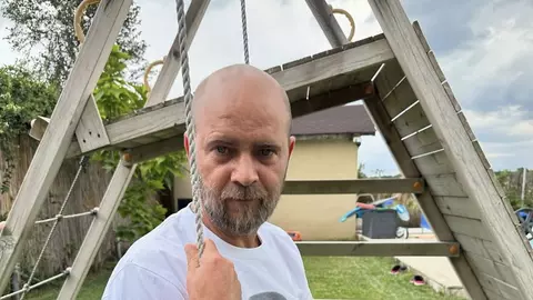 Cum arată casa lui Cosmin Seleși. Tot spațiul e gândit pentru copiii lui