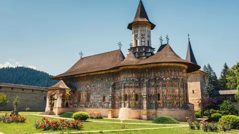 Mănăstirile din Bucovina: cele mai impresionante lăcașuri de cult incluse în patrimoniul UNESCO