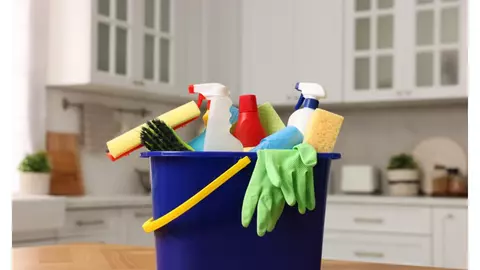 Cum să reduci costurile menținând un nivel ridicat de igienă acasă sau la locul de muncă
