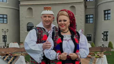 Cornelia și Lupu Rednic au acționat în instanță un organizator de evenimente. Prin ce au trecut cei doi artiști de muzică populară. „Ne-am luat-o și noi”