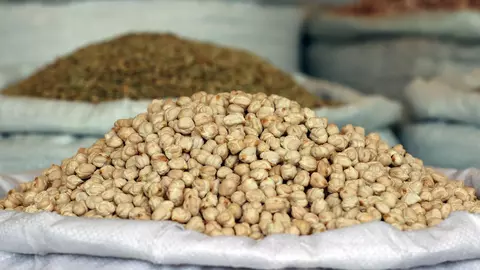 Cum să introduci mai multe fibre în dieta ta zinică. Ele sunt esențiale pentru sănătatea digestivă