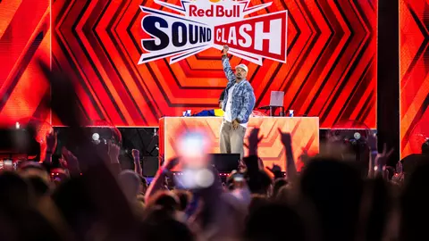 Puya câștigă Red Bull SoundClash 2025 în fața a 10.000 de fani, la Romexpo