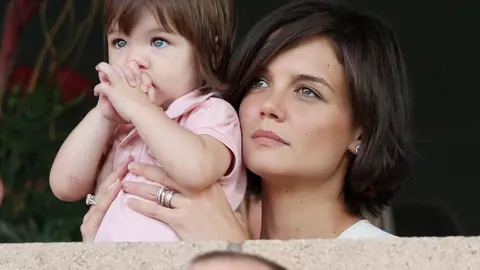 Cum arată Suri Cruise la 19 ani? A ales să trăiască departe de lumina reflectoarelor