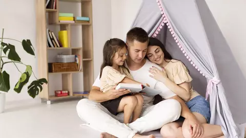 Cum construim momente de conectare cu copilul prin lectură și ascultare