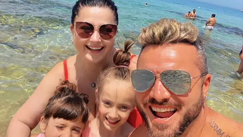 Cine l-a însoțit pe Tavi Clonda la Beach, Please! „E pentru prima oară. Facem așa o băiețeală”