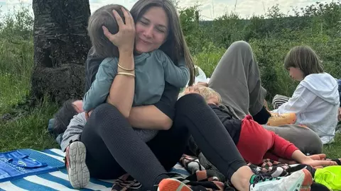 Cât de mult au crescut copiii Adelei Popescu. Imagini adorabile cu cei trei băieți