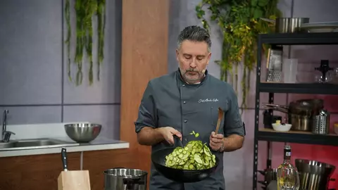 Cum a cucerit-o chef Alexandru Sautner pe soția lui, Flavia. Cei doi au împreună o fetiță. „Eram amândoi foarte timizi”