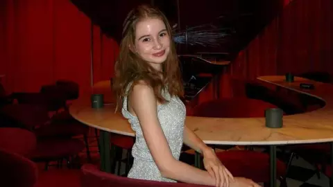 Motivul pentru care Irina Columbeanu nu are un iubit. „Eu sunt foarte pretențioasă la aceste lucruri”