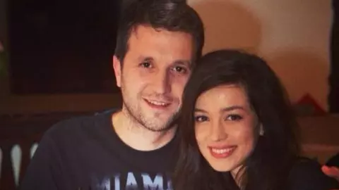 Povestea de dragoste dintre Andi Moisescu și Olivia Steer. S-au cunoscut în 2002