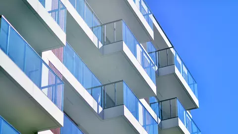 Indicele Imobiliare.ro: Apartamente noi mai ieftine în trei mari orașe din țară. Cum vor evolua prețurile până la finalul verii?