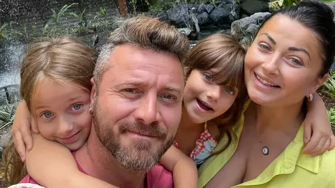 Reacția Gabrielei Cristea după ce a fost criticată că și-a dus fetele în America. „Am fost întrebați deseori de ce am cheltuit banii”