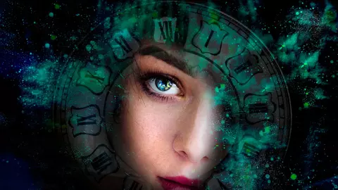 Top 3 cele mai imprevizibile femei din zodiac. Nu știi niciodată care este următoarea lor mișcare! Își schimbă deciziile de la o zi la alta
