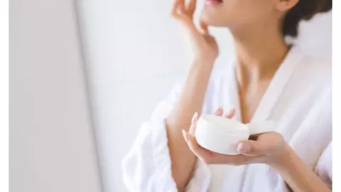 Hidratare profundă și răsfăț natural: cum ai grijă de pielea ta iarna