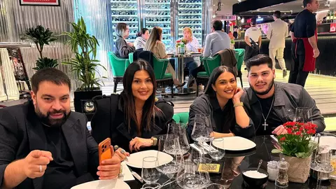 Roxana Dobre, soția lui Florin Salam, este însărcinată cu al patrulea copil. „Te iubesc! Nici nu voiam să spunem”