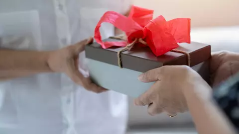 Ioana, Ionel? Câți cunoști? 7 ianuarie este ziua în care trebuie să le faci cadouri