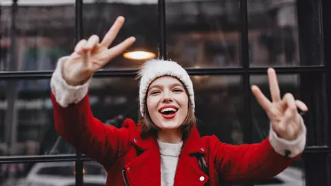 Horoscop mâine, 23 decembrie 2025. Taur – emoție neașteptată, Leu – concluzie clară, Vărsător – curajul de a spune lucrurilor pe nume