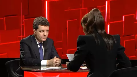 Ce s-a întâmplat cu Nicușor Dan în culisele emisiunii lui Denise Rifai de la Kanal D. Președintele a fost la „40 de întrebări”