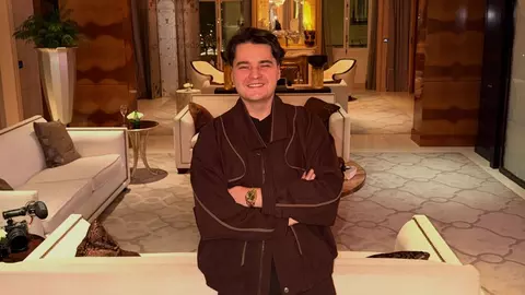 Selly, petrecere la Paris cu invitați de 4 milioane de euro. Cine a întreținut atmosfera la party-ul Beach, please! „Am făcut cea mai tare chestie”