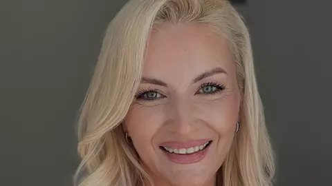 Elwira Petre recomandă siropul de ceapă pentru tuse. De ce ingrediente e nevoie și cum se prepară