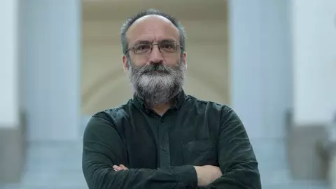 Doliu în presa românească: a murit Victor Kapra, „veteranul” jurnalismului IT și economic