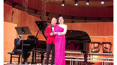 Concertul „VIVO PER LEI” cu tenorul ŞTEFAN von KORCH şi soprana ELINA VELICA în premieră la Arad în cadrul „Galei Elitelor Arădene” pe 21 martie 