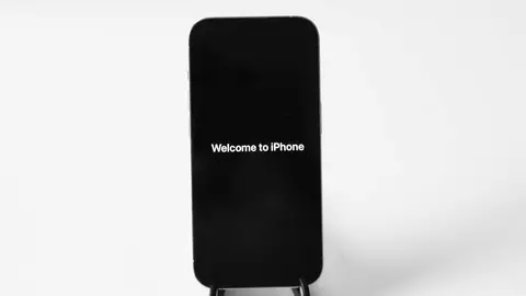 iPhone 17 pentru creatorii de conținut: ideal pentru social media și fotografie de stradă