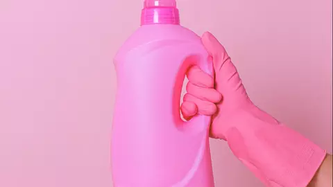 De ce balsamul de rufe face mai mult rău decât bine hainelor și ce alternativă ”de casă” avem