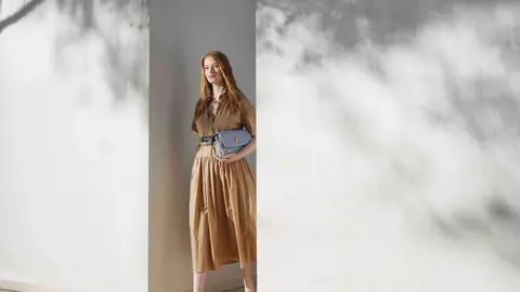 Valiza perfectă pentru vară: arta de a călători cu stil, lejeritate și eleganță