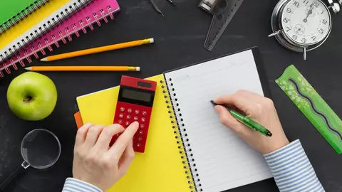 Cum economisești la cumpărăturile pentru noul an școlar