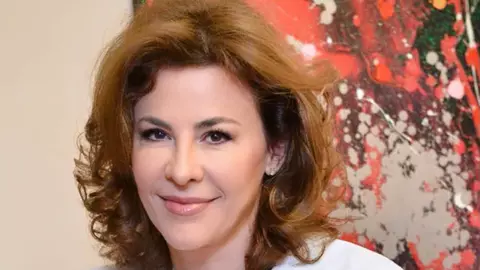 Dr. Adina Alberts, cel mai simplu tratament pentru piele și întregul organism. ”Avem o sursă de sănătate în baia noastră și nu o folosim”