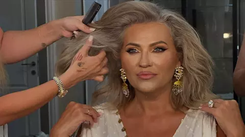 Mirela Vaida și-a făcut piscină de 30.000 de euro. Imagini din curtea vedetei