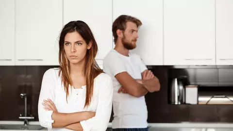 Horoscop Urania: zodia care înfruntă certuri și tensiuni grave în familie. Când vin cele mai grele zile!